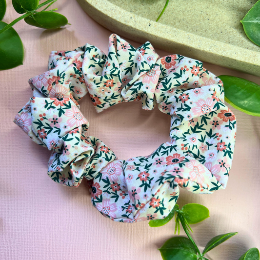 Pink Flower | Floral Scrunchie