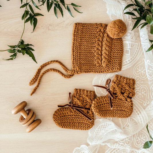 Bronze | Merino Wool Bonnet & Booties